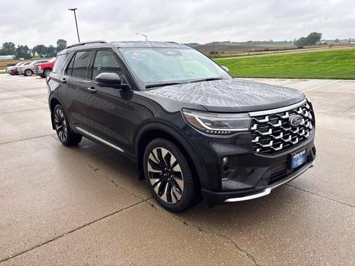 Agate Black Metallic 2026 Ford Explorer Platinum