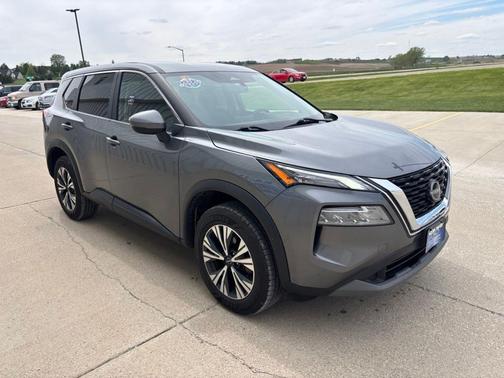 Gun Metallic 2022 Nissan Rogue SV