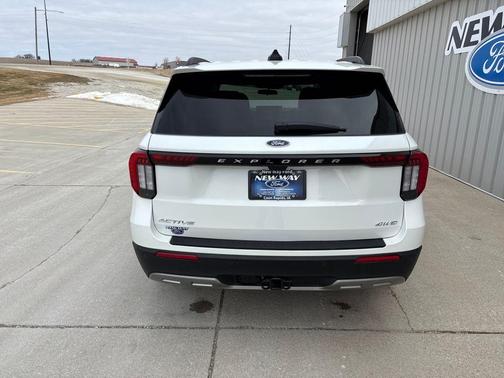 Star White 2026 Ford Explorer Active