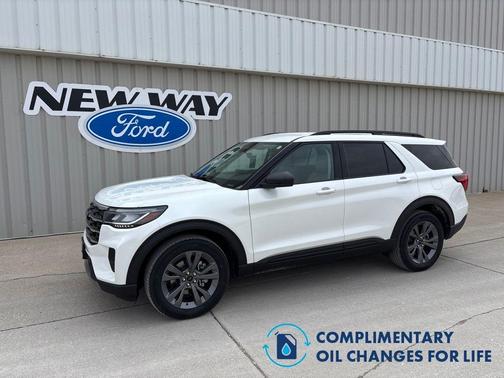 Star White 2026 Ford Explorer Active