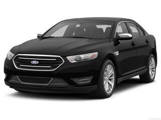 Tuxedo Black Metallic 2014 Ford Taurus SEL