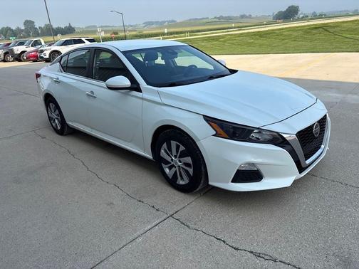 2022 Nissan Altima 2.5 S