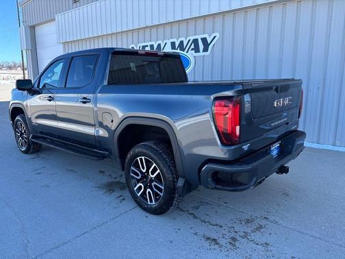 2022 GMC Sierra 1500 Limited AT4
