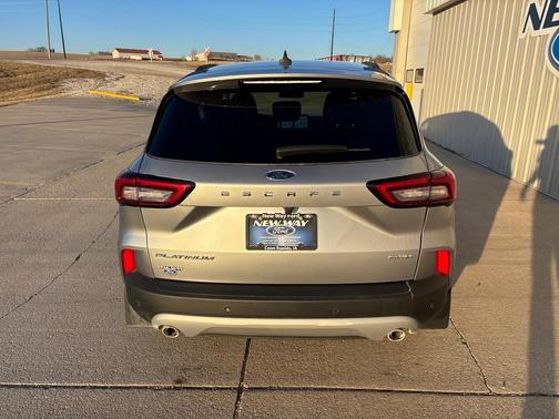 2023 Ford Escape Platinum