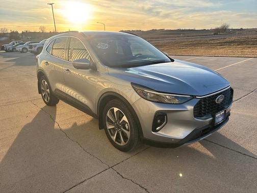 2023 Ford Escape Platinum