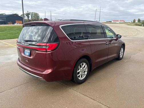2021 Chrysler Pacifica Touring-L