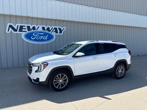 Summit White 2023 GMC Terrain SLT
