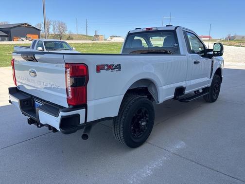 2025 Ford F-350 XL