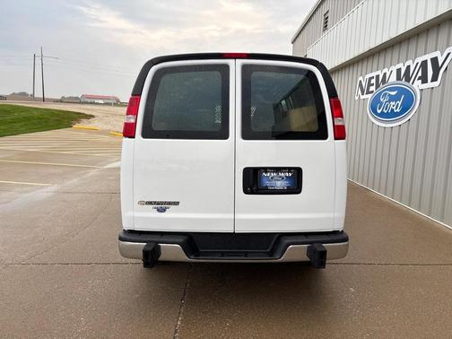 2021 Chevrolet Express 2500 Work Van
