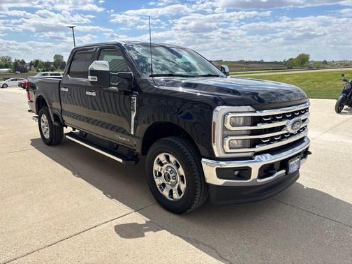 Agate Black Metallic 2026 Ford F-250 Lariat