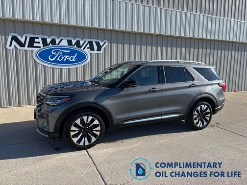 2025 Ford Explorer Platinum