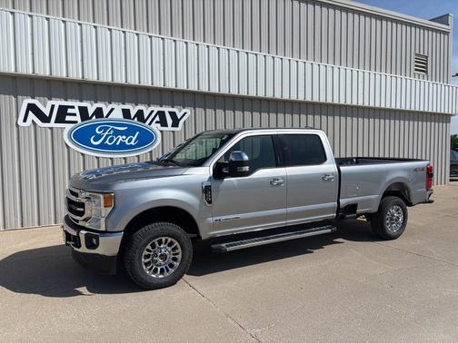 Iconic Silver Metallic 2021 Ford F-350 Lariat Super Duty