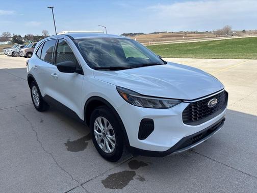 Oxford White 2024 Ford Escape Active