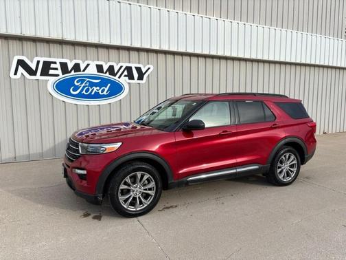 Red Metallic 2022 Ford Explorer XLT