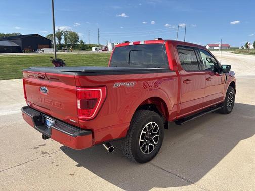 Chili Pepper Red 2023 Ford F-150 XLT