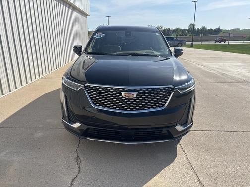 2024 Cadillac XT6 Premium Luxury FWD