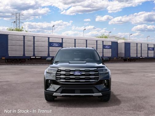 Agate Black Metallic 2027 Ford Explorer
