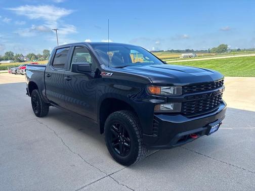 2020 Chevrolet Silverado 1500 Custom Trail Boss