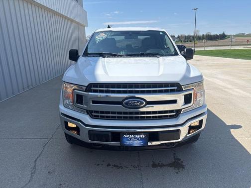 Oxford White 2019 Ford F-150 XLT