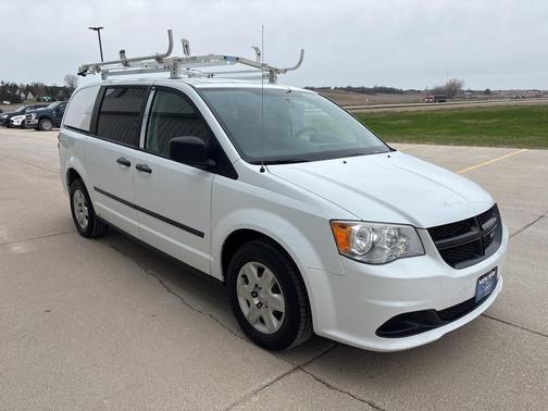 2014 RAM Cargo Tradesman