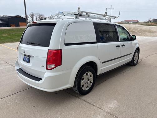 2014 RAM Cargo Tradesman