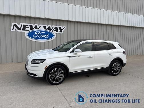 2022 Lincoln Nautilus Reserve