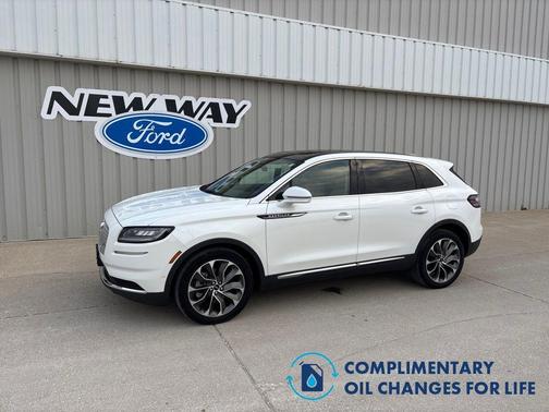 2022 Lincoln Nautilus Reserve