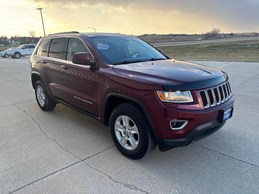 2016 Jeep Grand Cherokee Laredo