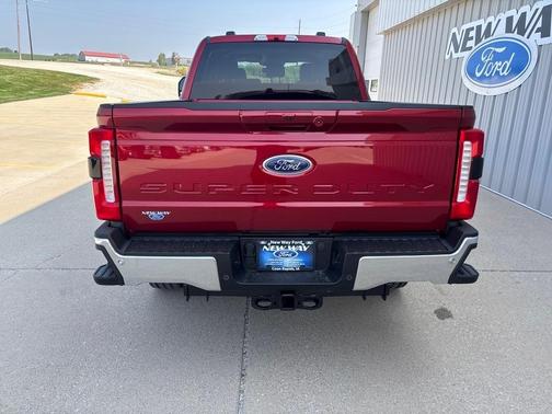 2026 Ford F-350 Lariat Super Duty