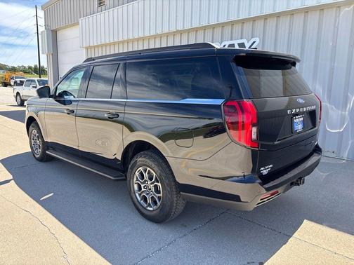 Agate Black Metallic 2026 Ford Expedition Max Active