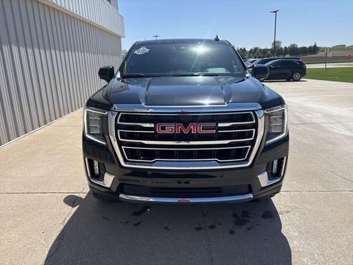 Onyx Black 2024 GMC Yukon SLT