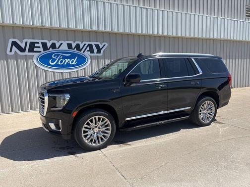 Onyx Black 2024 GMC Yukon SLT