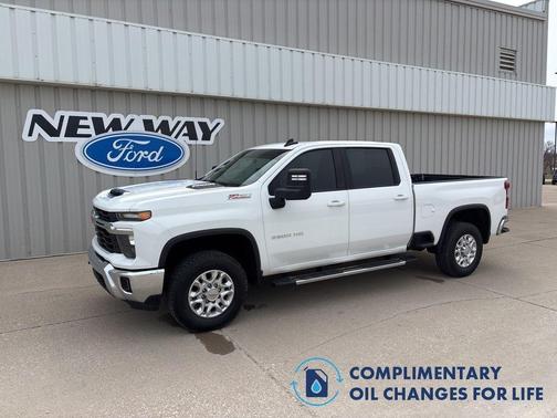 2024 Chevrolet Silverado 2500 LT