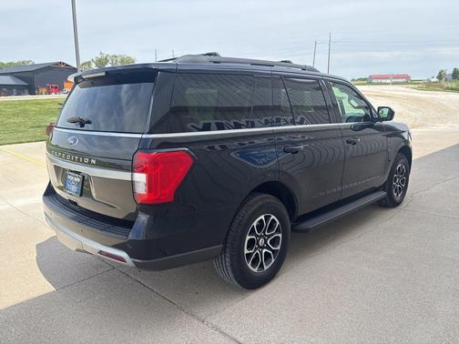 Black Metallic 2024 Ford Expedition XLT