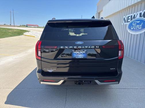 Black Metallic 2025 Ford Expedition Max Platinum