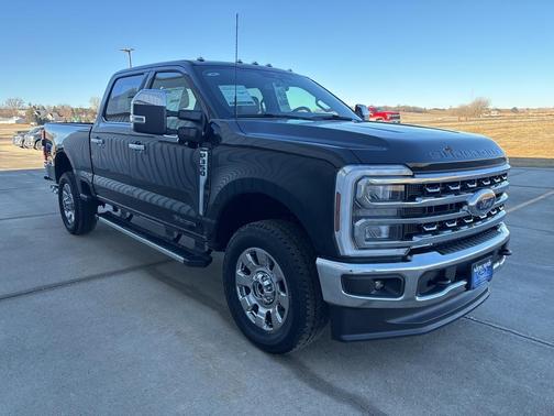 2025 Ford F-350 Lariat Super Duty