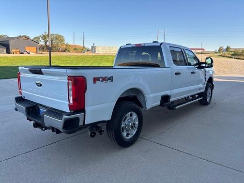 2026 Ford F-350 XLT