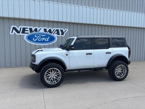 2024 Ford Bronco Badlands
