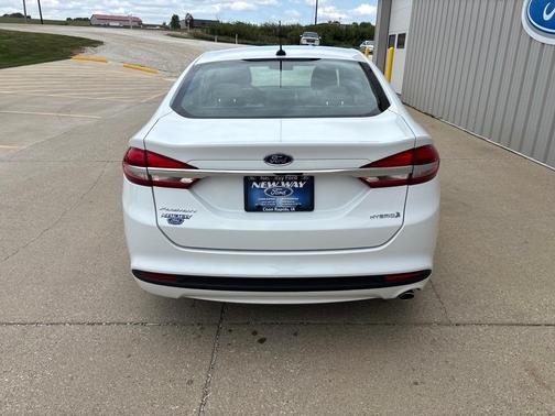 2018 Ford Fusion Hybrid S