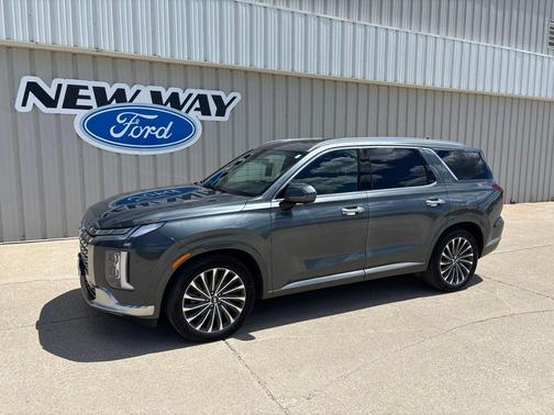 Steel / Graphite 2023 Hyundai PALISADE Calligraphy