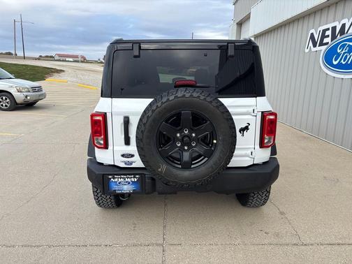 Oxford White 2025 Ford Bronco Big Bend