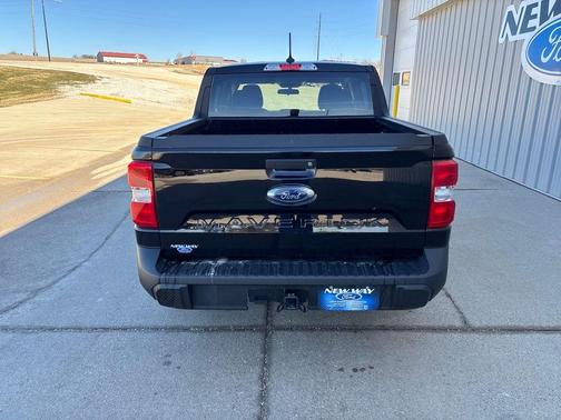 2024 Ford Maverick XL