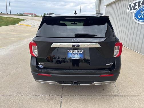 Black Metallic 2023 Ford Explorer XLT