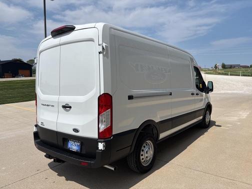 2025 Ford Transit-250 148 WB Medium Roof Cargo