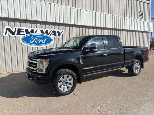 Black Metallic 2022 Ford F-350 Platinum