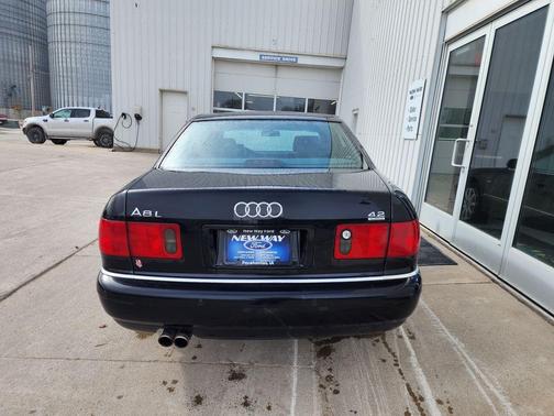 2002 Audi A8 4.2 quattro L