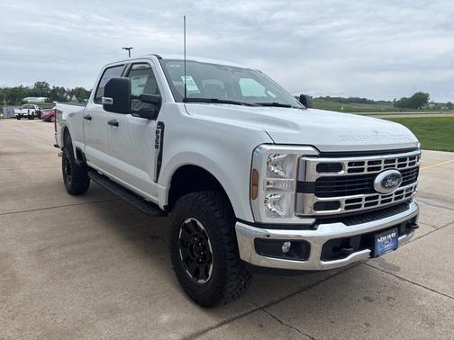 2025 Ford F-350 XLT