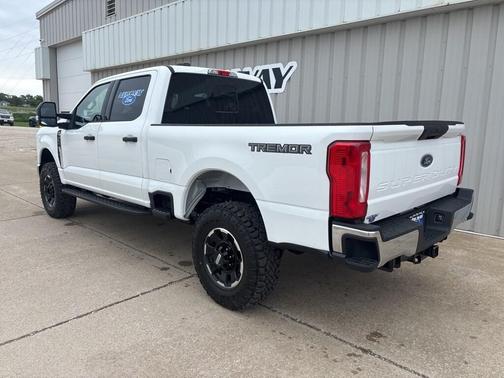 2025 Ford F-350 XLT