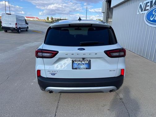 Space Silver 2025 Ford Escape Active