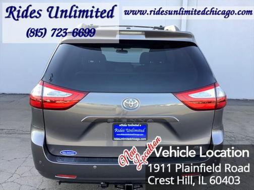 2015 Toyota Sienna XLE